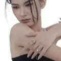 Isella Yüzük
