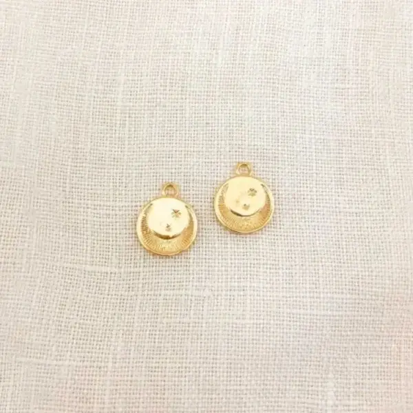 Hima Küpe Charm